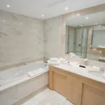 Hotel Hotel&spa Le Pavillon 5*