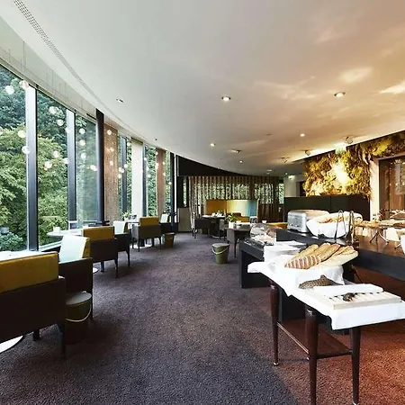 & Le Pavillon 5* Charbonnieres-les-Bains