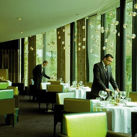 Hotel & Le Pavillon