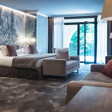 & Le Pavillon 5*