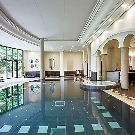 & Le Pavillon מלון 5*