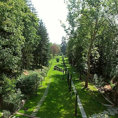 & Le Pavillon 5* Charbonnières-les-Bains