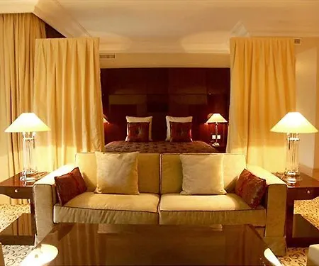 & Le Pavillon Hotel 5*