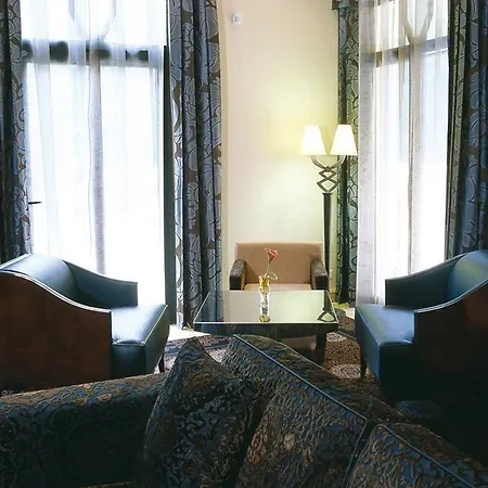 & Le Pavillon 5* Charbonnieres-les-Bains