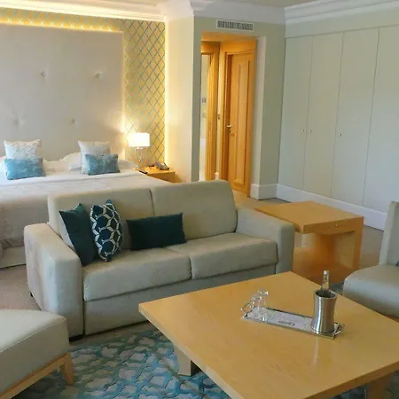 & Le Pavillon Hotel 5*