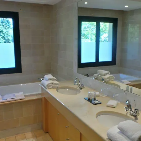 & Le Pavillon Hotel 5*
