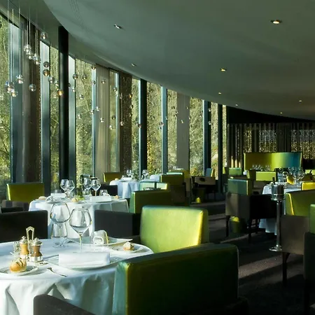 Hotel & Le Pavillon