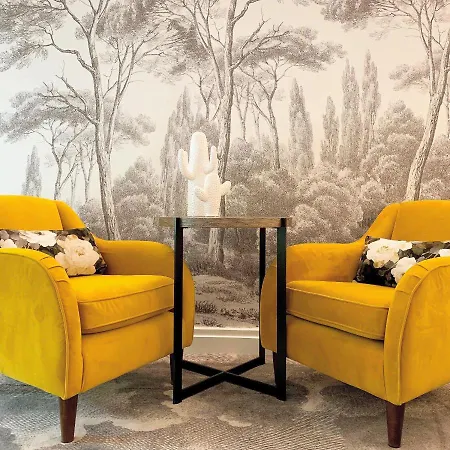 & Le Pavillon Hotel Charbonnières-les-Bains